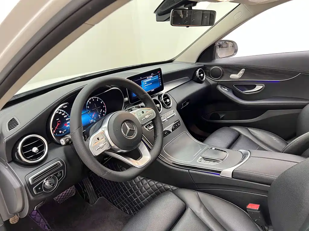Mercedes-Benz C-Class 2021 — фото 12