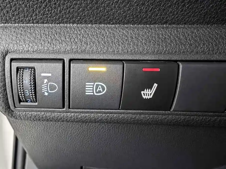 Toyota Corolla 2022 — фото 19