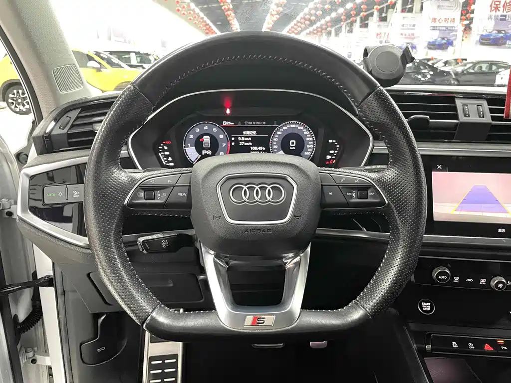 Audi Q3 Sportback 2021 — фото 8