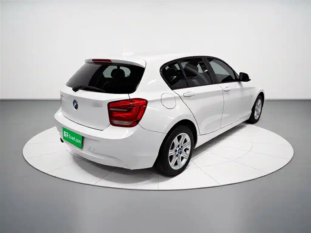 BMW 1 Series 2015 — фото 7
