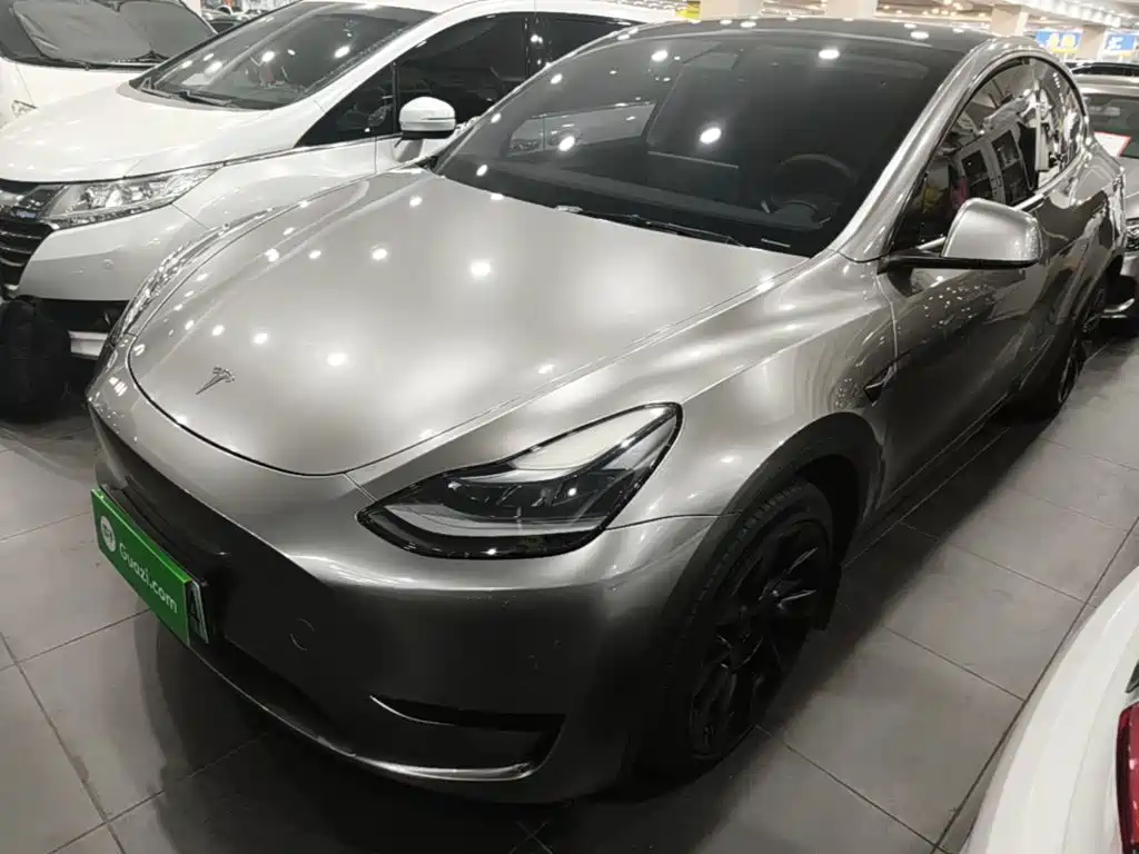 Tesla Model Y 2022 — фото 2