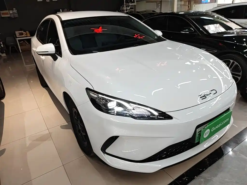 BYD Seal 05 DM-i 2025 — фото 22
