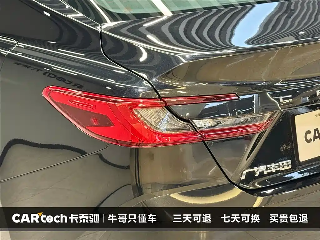 Toyota Camry 2026 — фото 10