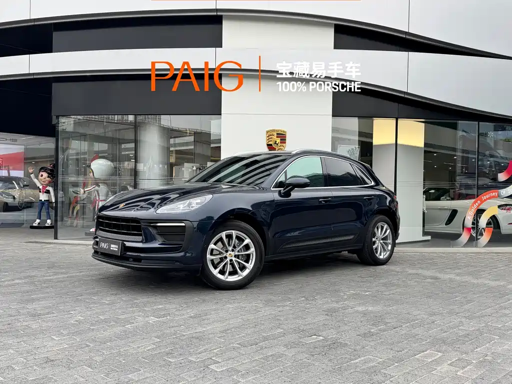Porsche Macan 2022 — фото 1