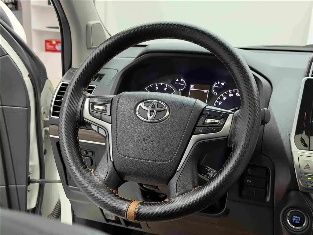 Toyota Prado 2019 — фото 14