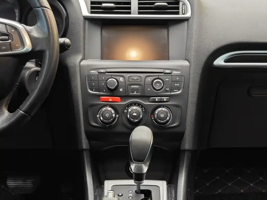 Citroen C4L 2018 — фото 18