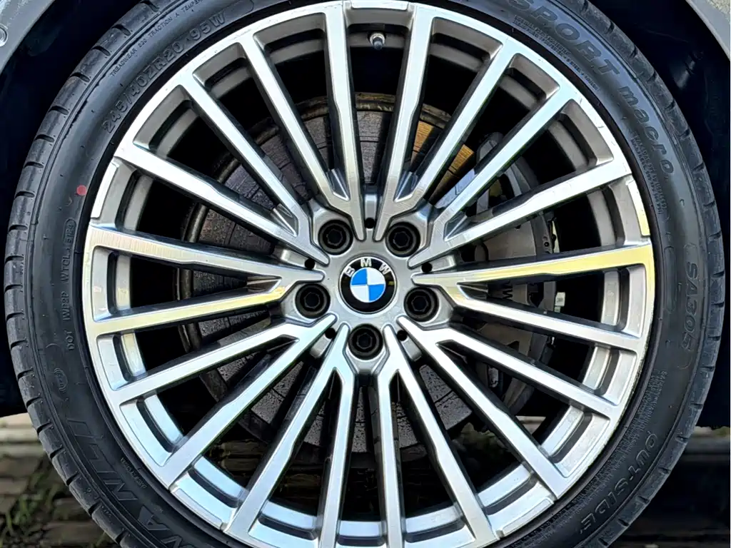 BMW 7 Series 2020 — фото 16