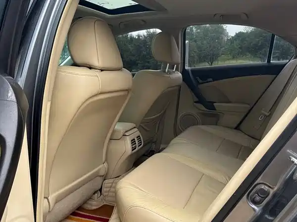 Honda Spirior 2012