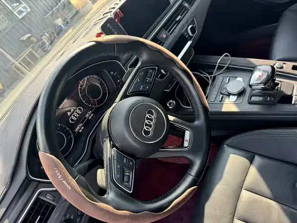 Audi A4L 2018