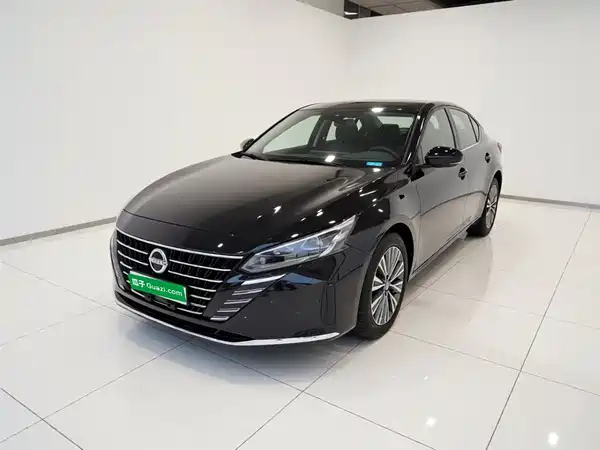 Nissan Teana 2022