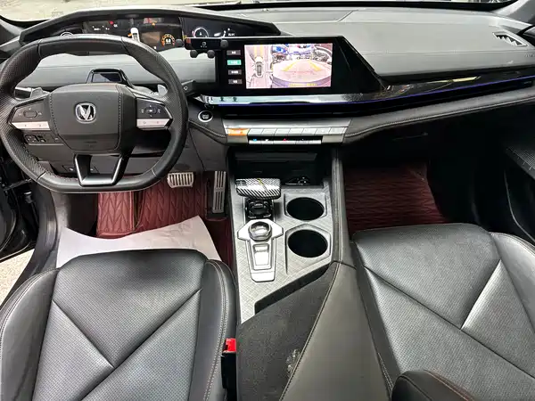 Changan UNI-V 2022