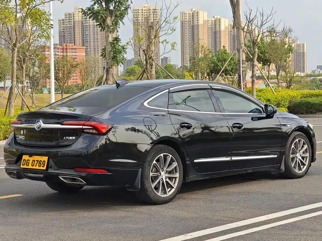 Buick LaCrosse 2020 — фото 28
