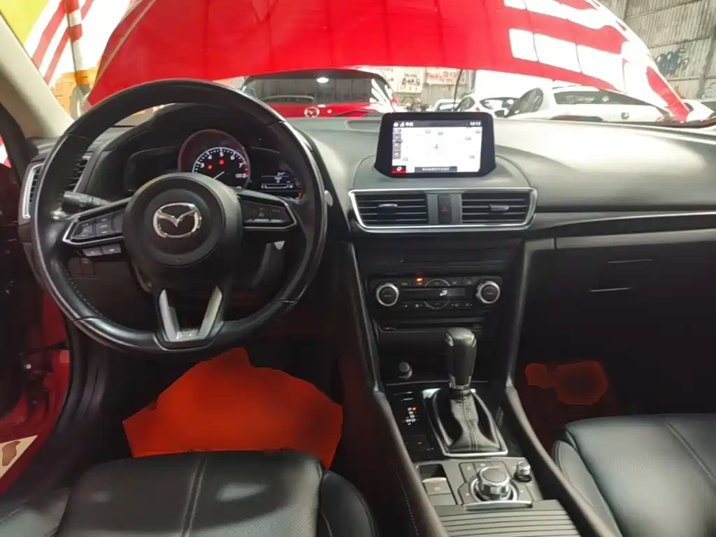 Mazda 3 Angkesela 2018 — фото 10