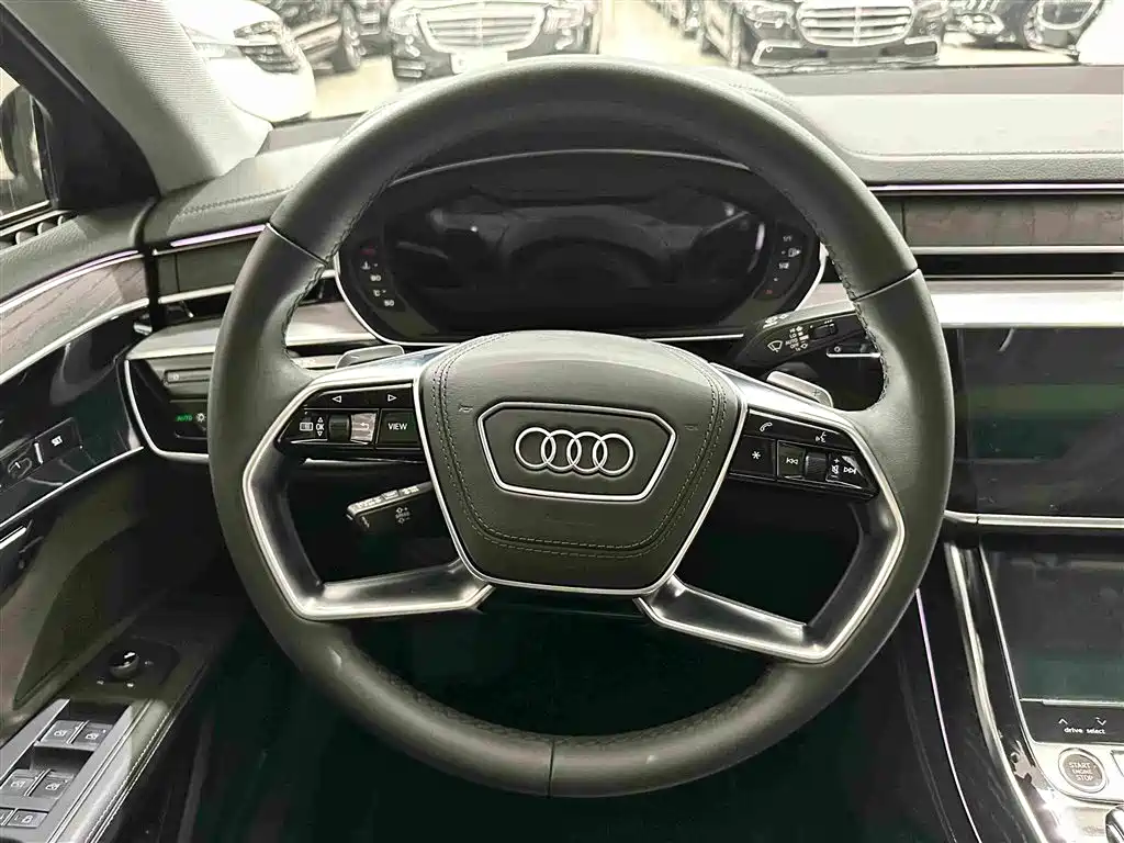 Audi A8 2026 — фото 17
