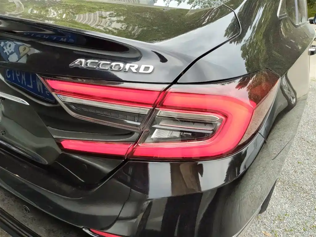 Honda Accord 2023 — фото 8