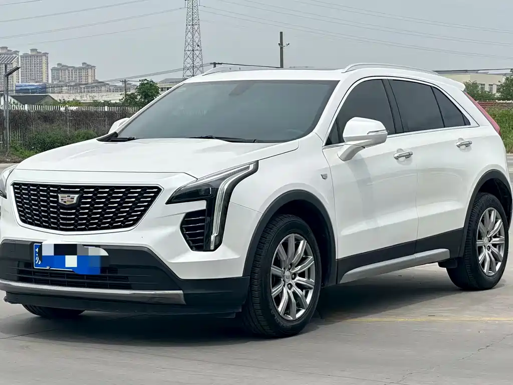 Cadillac XT4 2018 — фото 1