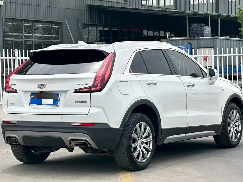Cadillac XT4 2018 — фото 5