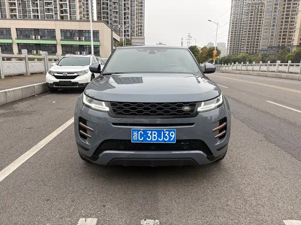 Land Rover Evoque 2020 — фото 1