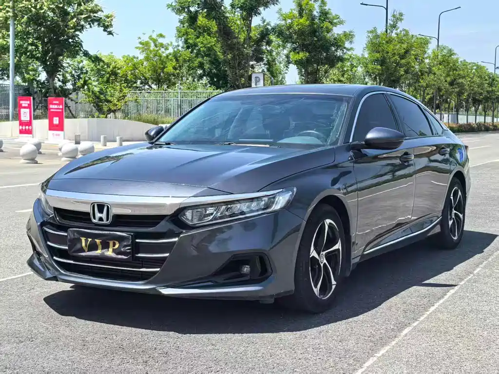 Honda Accord 2022 — фото 1