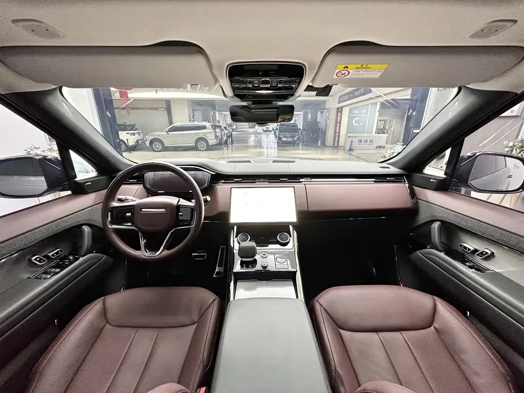 Land Rover Range Rover Sport 2024 — фото 12