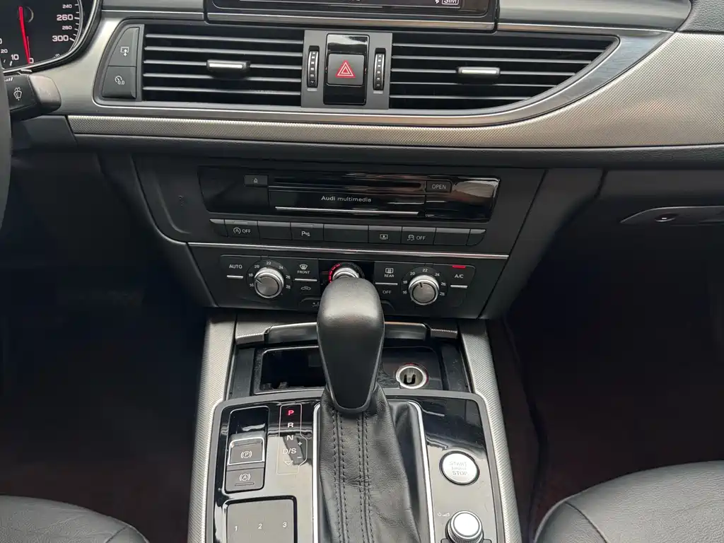 Audi A6L 2019 — фото 14