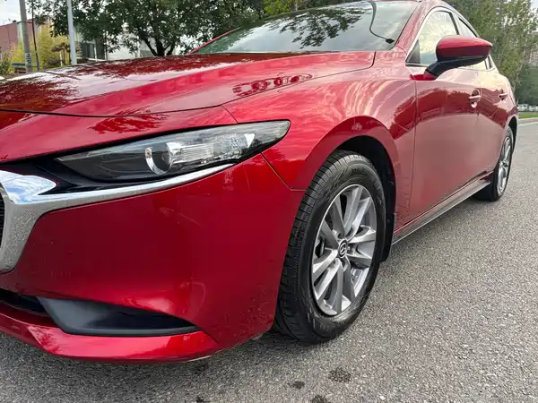 Mazda 3 Axela 2021