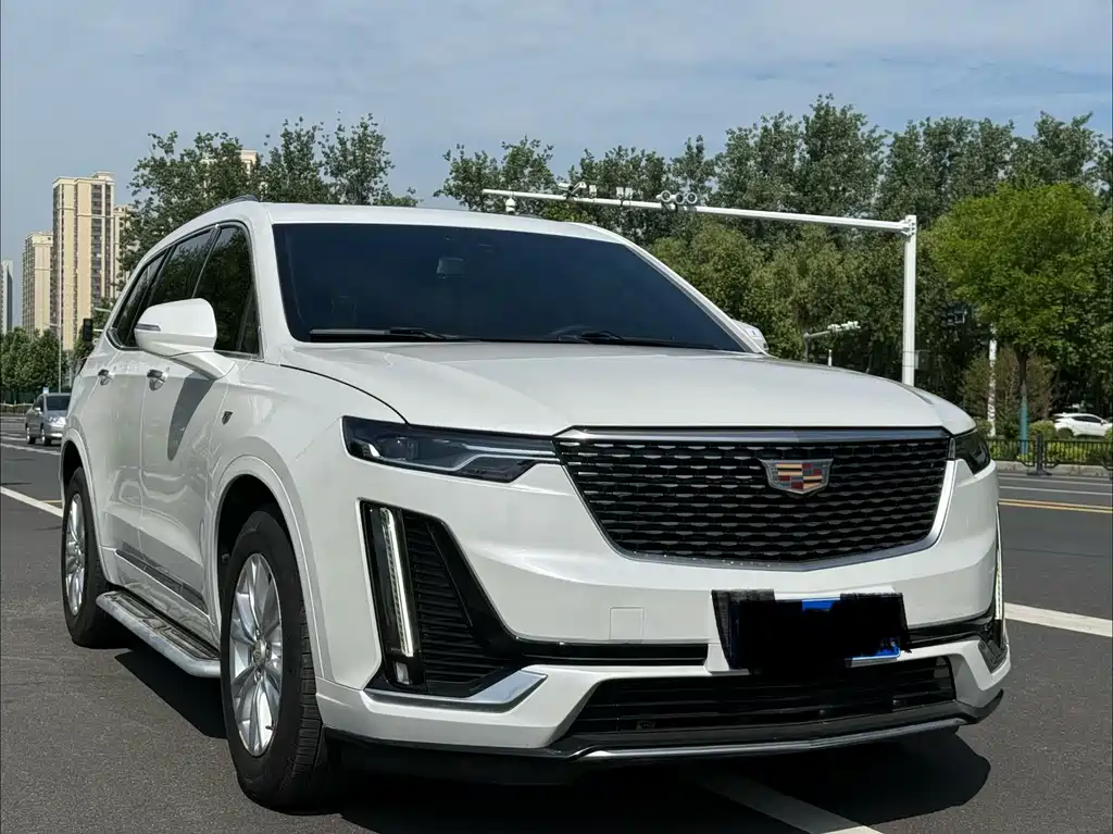 Cadillac XT6 2020 — фото 18