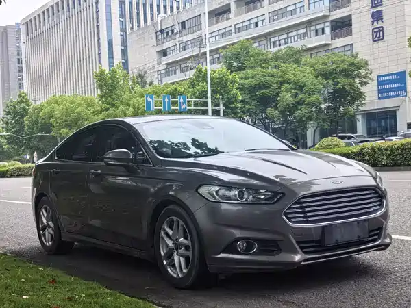 Ford Mondeo 2013
