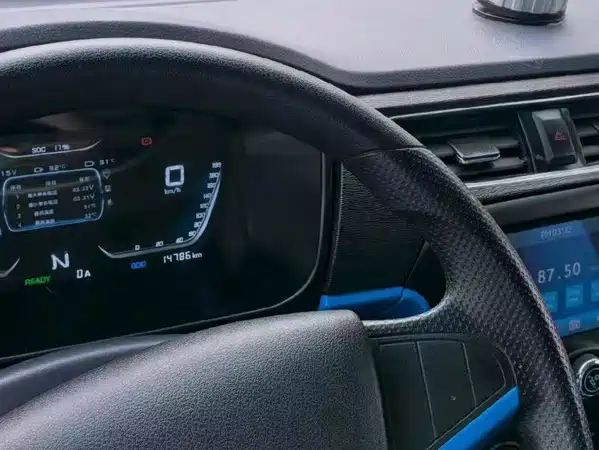 Jinbei new dolphin EV 2025