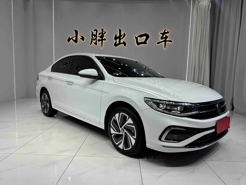 Volkswagen Bora 2023