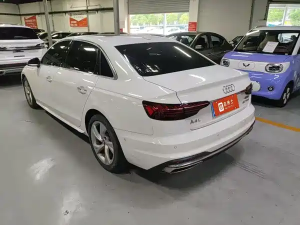Audi A4L 2020