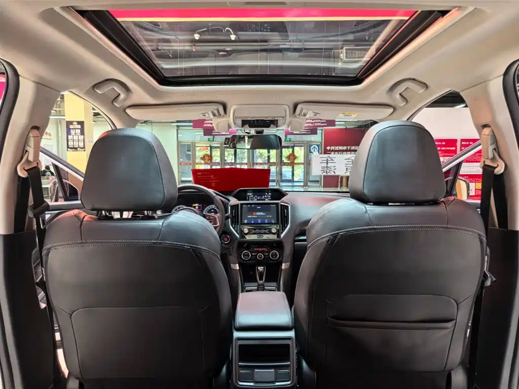 Subaru Forester 2021 — фото 10
