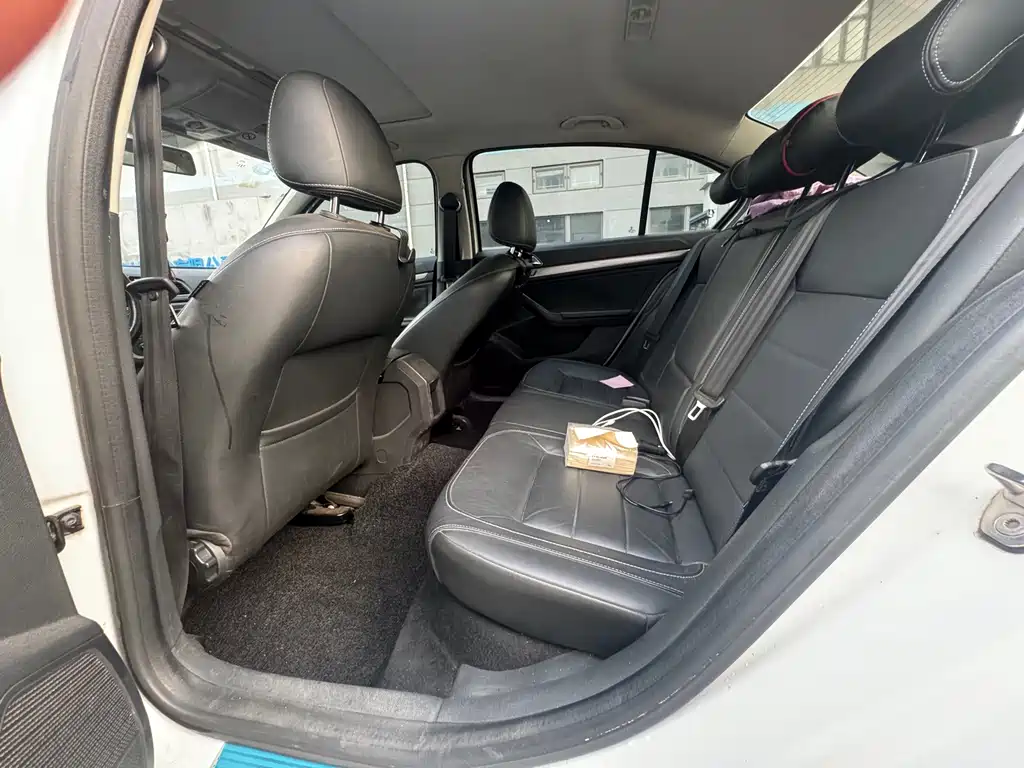 Volkswagen Lavida 2016