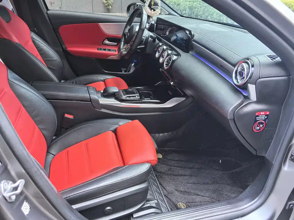 Mercedes-Benz A-Class AMG 2022 — фото 11