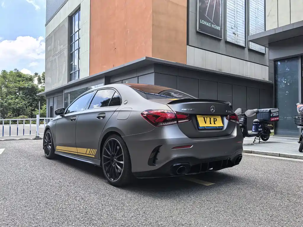 Mercedes-Benz A-Class AMG 2022 — фото 17