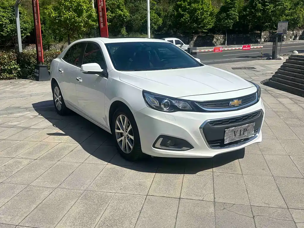 Chevrolet Malibu 2019 — фото 2