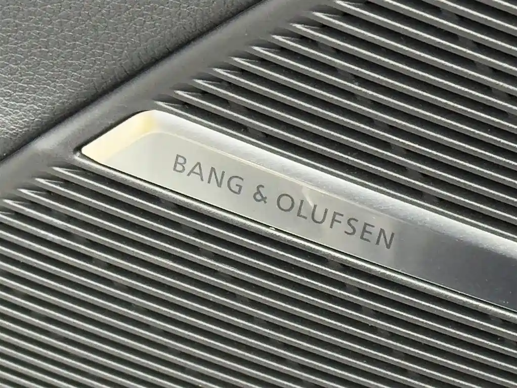 Audi Q7 2023 — фото 16