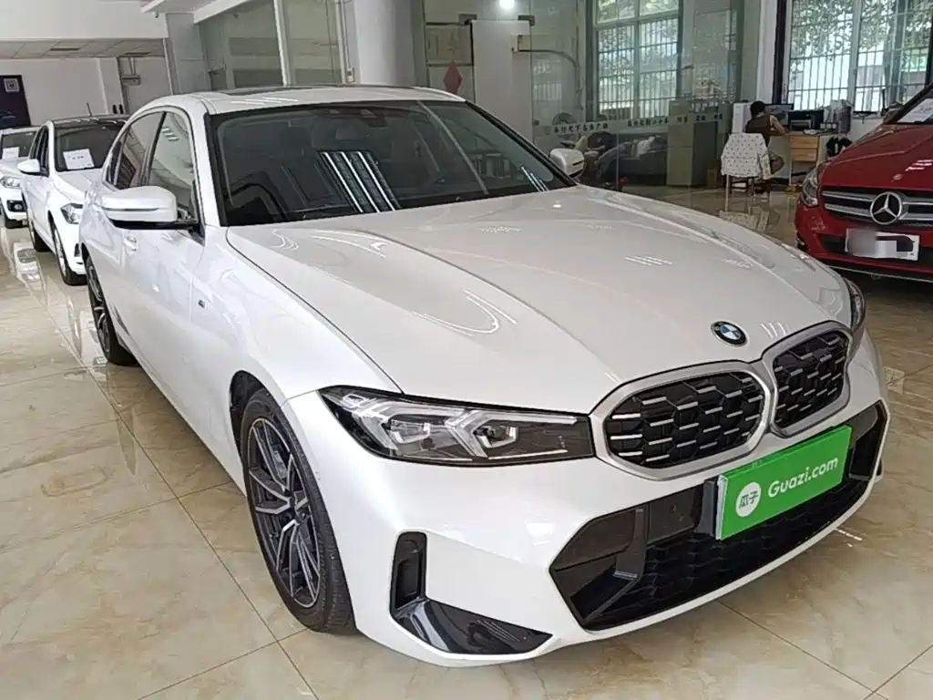 BMW 3 Series 2023