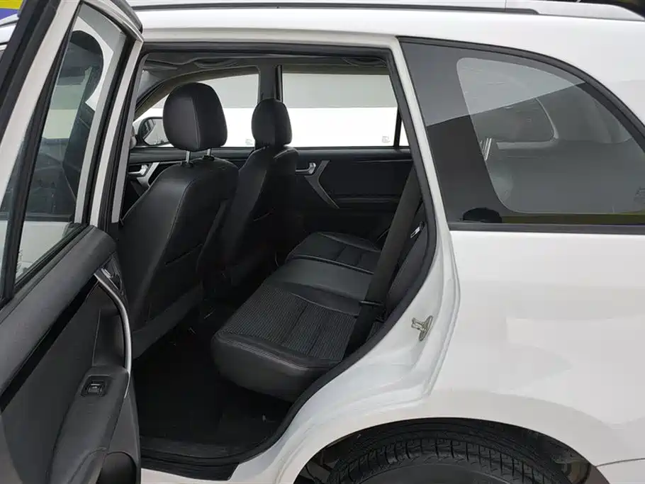 Chery Tiggo 3 2016 — фото 11