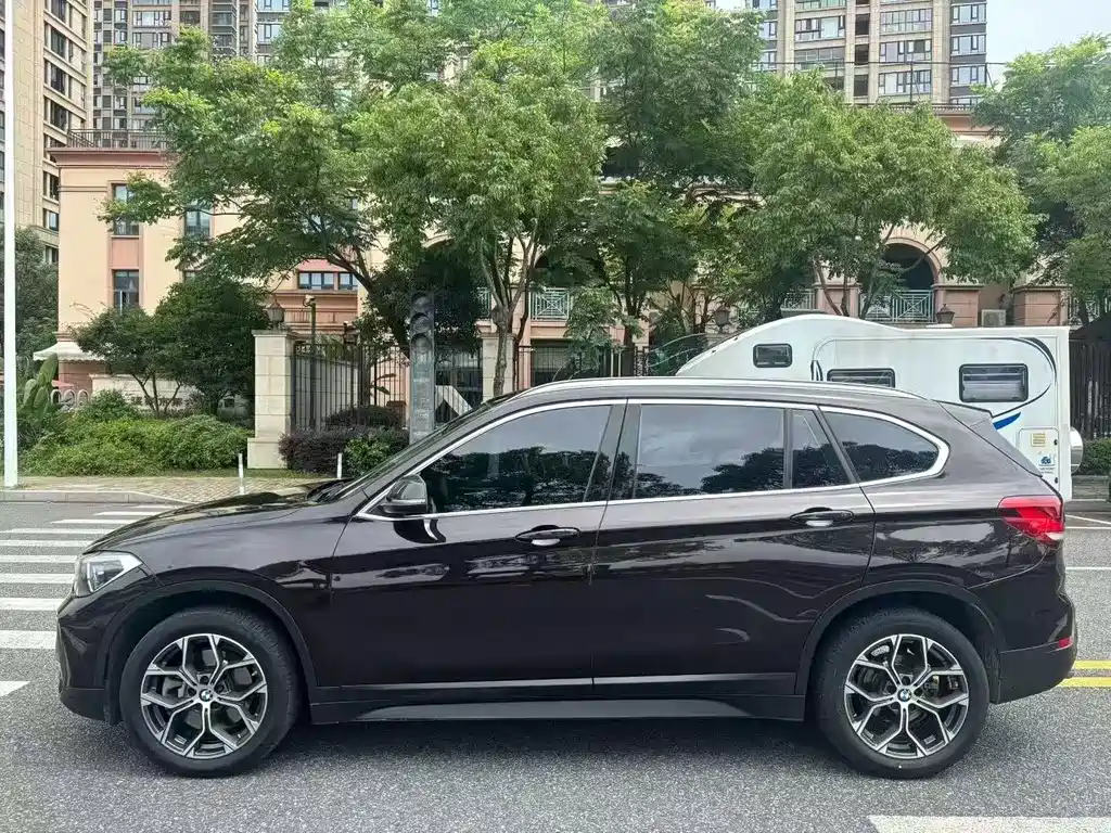 BMW X1 2020 — фото 7