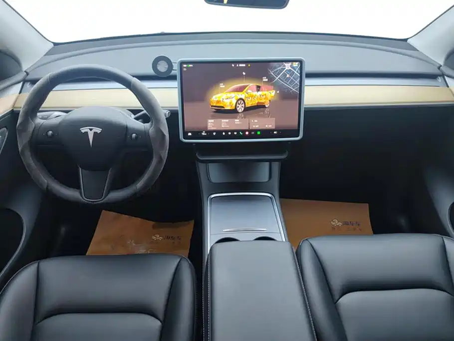 Tesla Model Y 2023 — фото 12