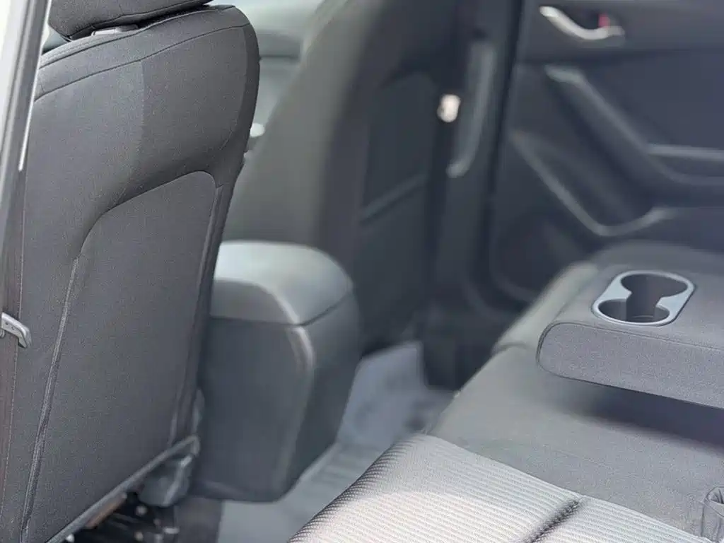 Mazda 3 Angkesela 2016 — фото 14
