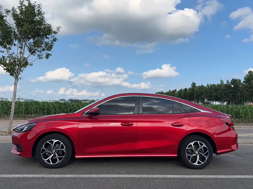 MG 5 2022