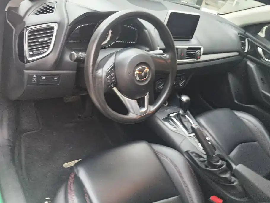 Mazda 3 Angkesela 2017 — фото 12