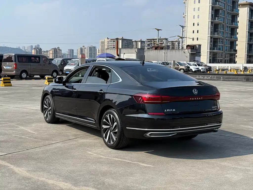 Volkswagen Passat 2021 — фото 4