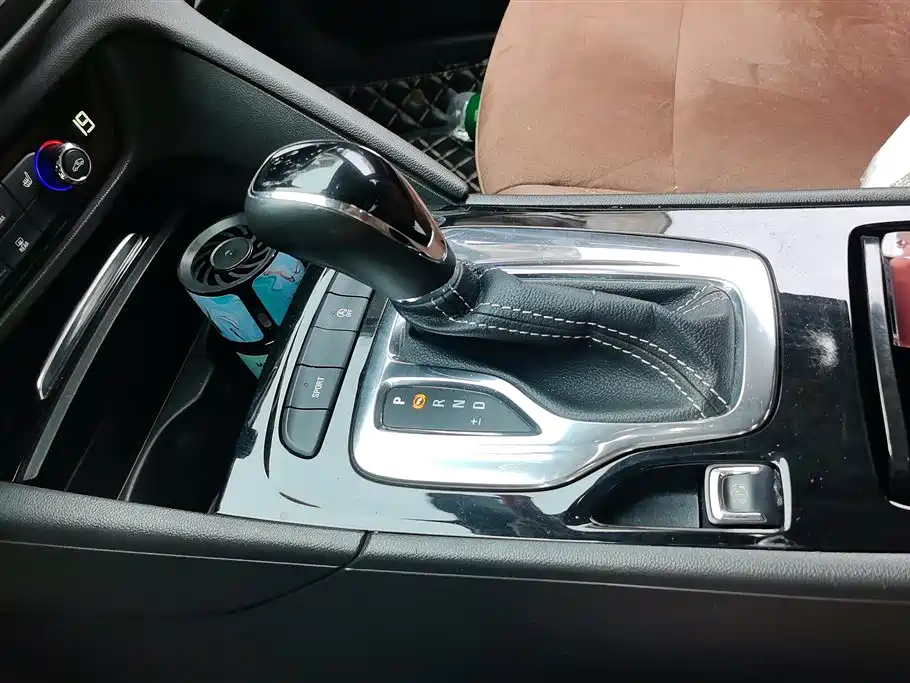 Buick Regal 2018 — фото 16