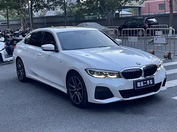 BMW 3 Series 2021