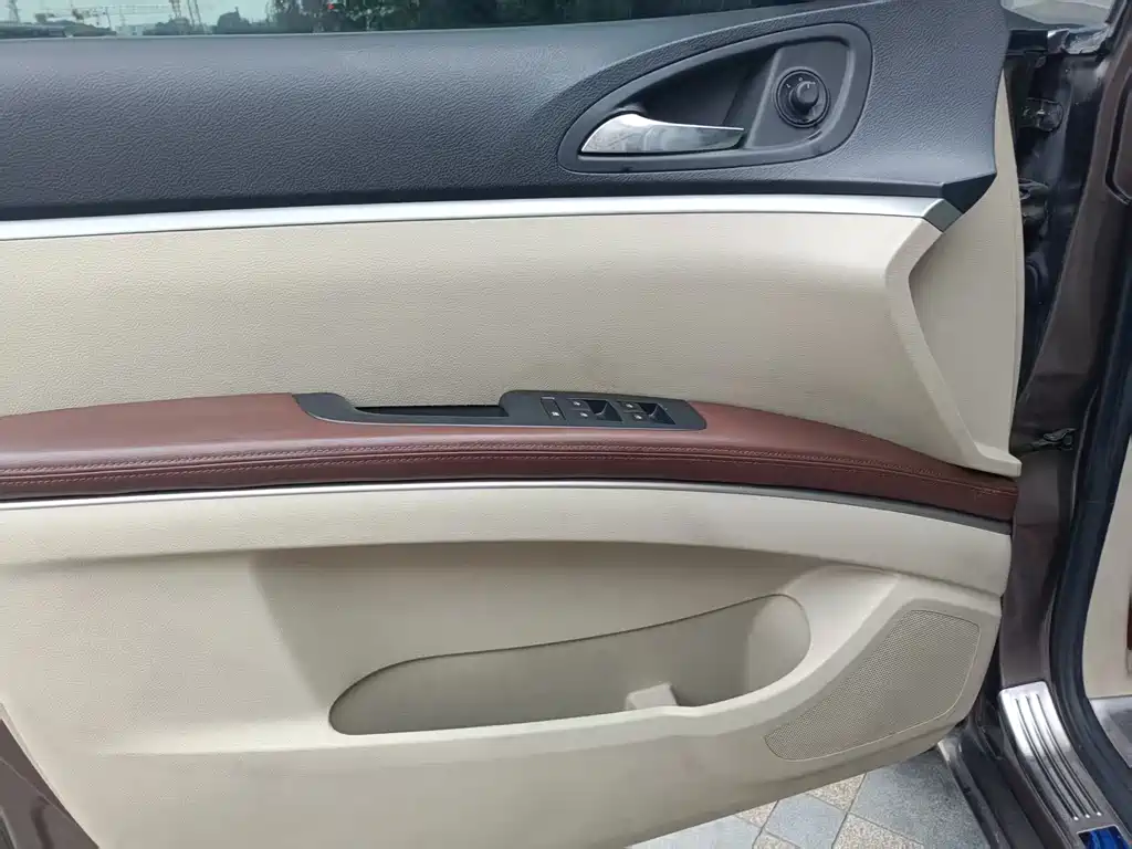 Buick GL8 2019