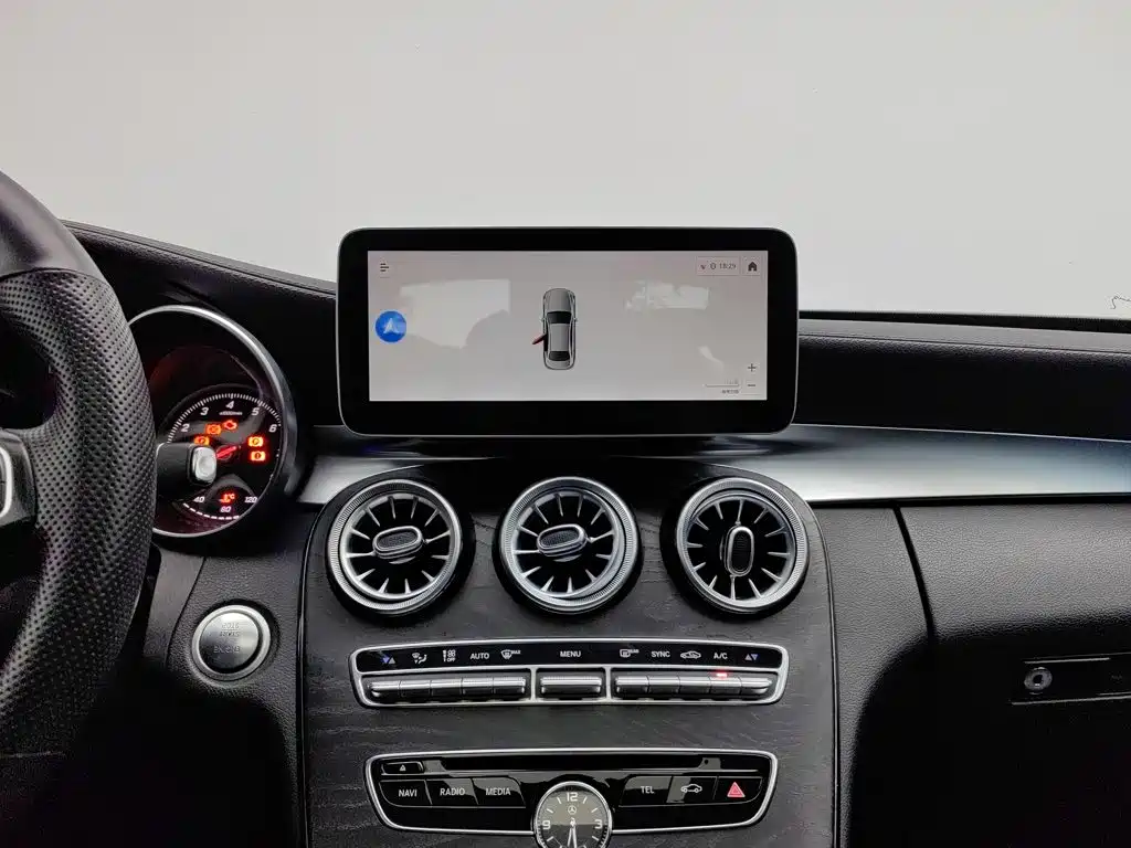 Mercedes-Benz C-Class 2017 — фото 12