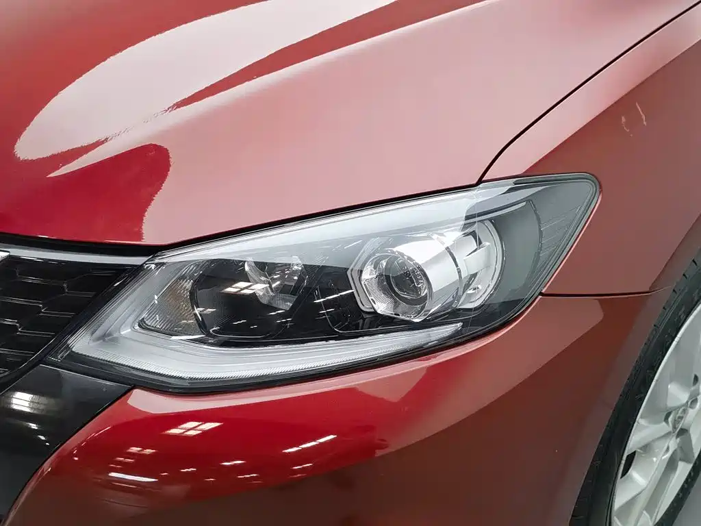 Nissan Tiida 2021